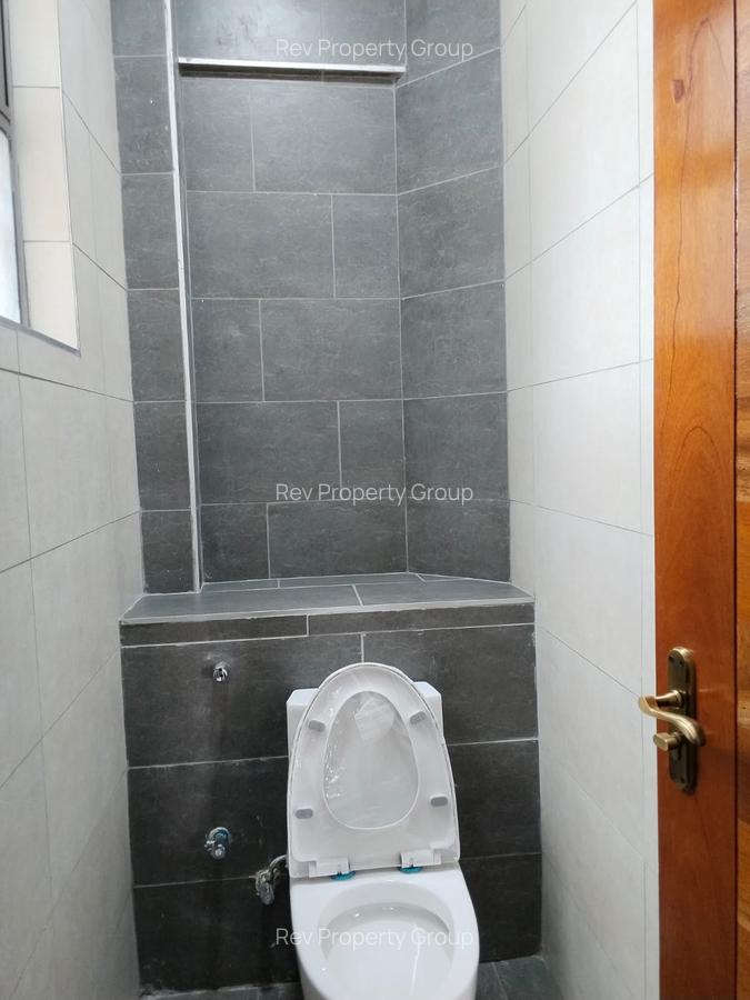 4 Bed Apartment with En Suite in Kilimani - 15