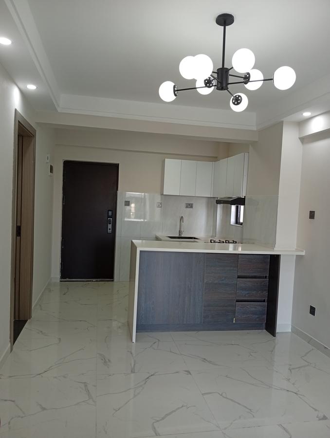 1 Bed Apartment with Gym in Kilimani - 15