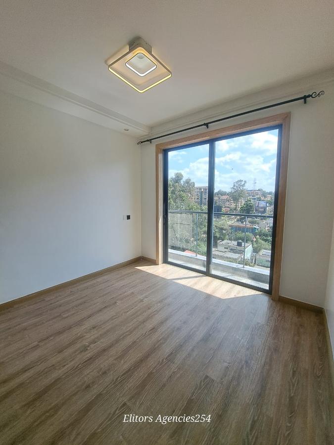 2 Bed Apartment with En Suite at Kingara Road - 16