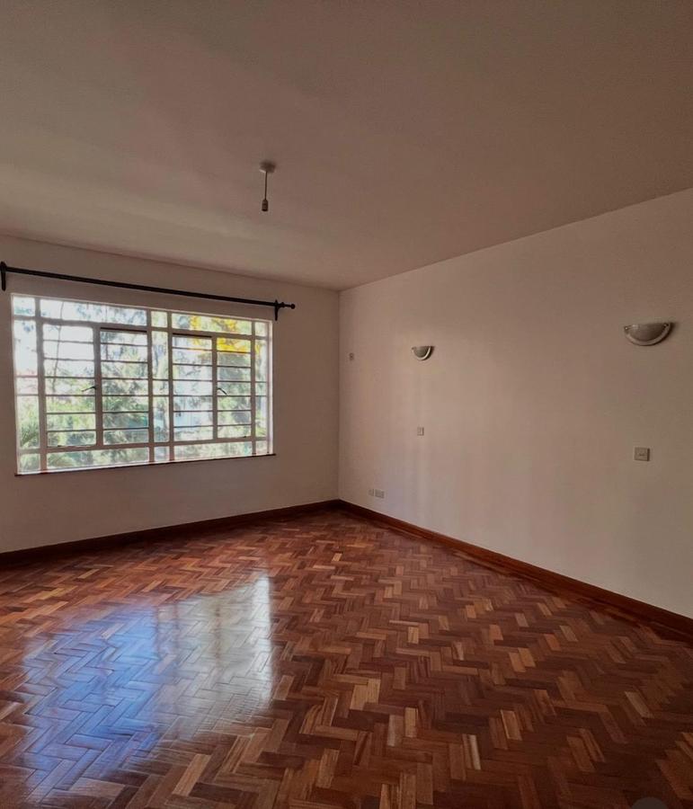 3 Bed Apartment with En Suite in Kilimani - 10