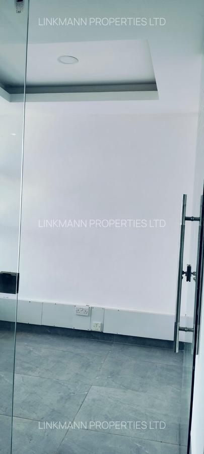 1,078 ft² Office with Service Charge Included in Westlands Area - 8