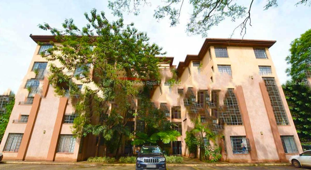 2 Bed Apartment with En Suite in Brookside - 1