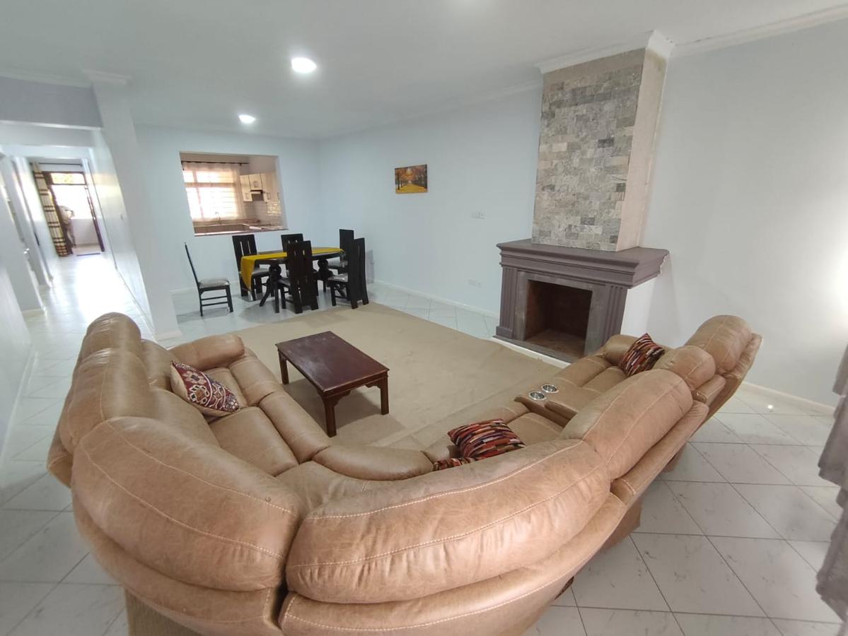 Furnished 2 Bed Apartment with Backup Generator in Runda - 3