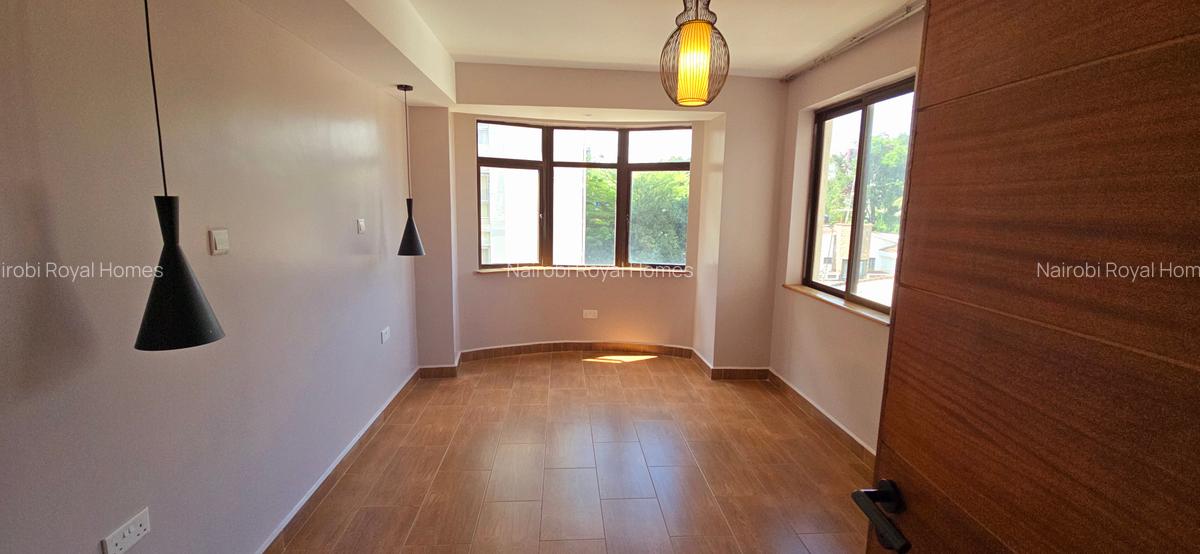 2 Bed Apartment with En Suite at Westlands Road - 10