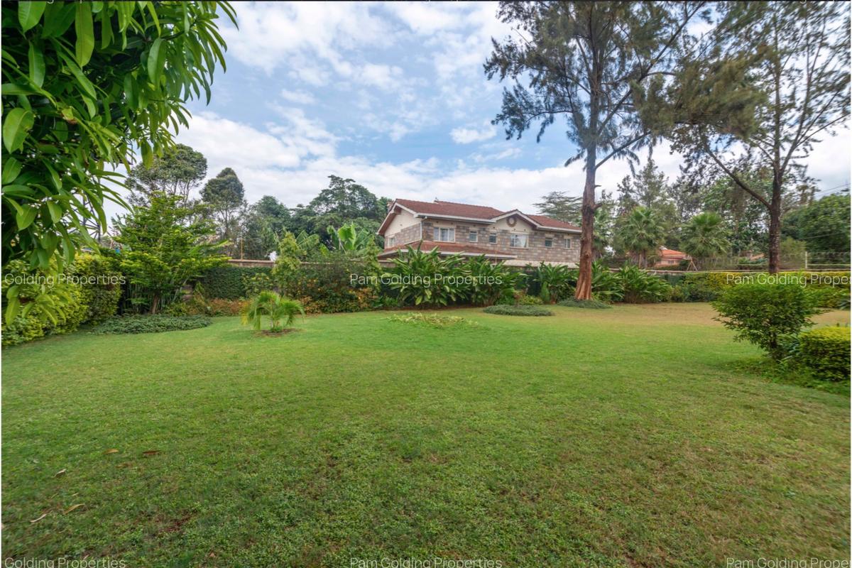 4 Bed House with En Suite in Runda - 3