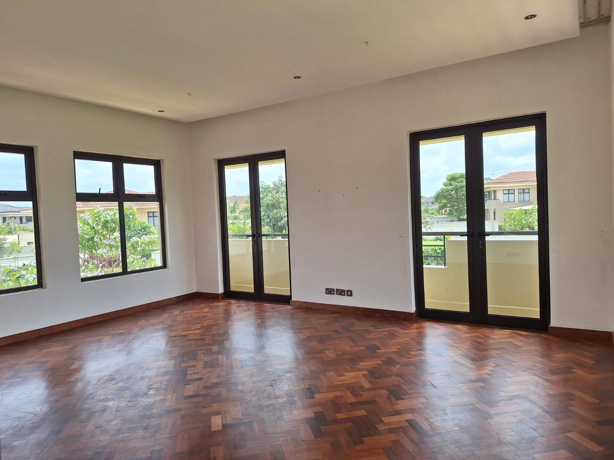 4 Bed Townhouse with En Suite in Karen - 8