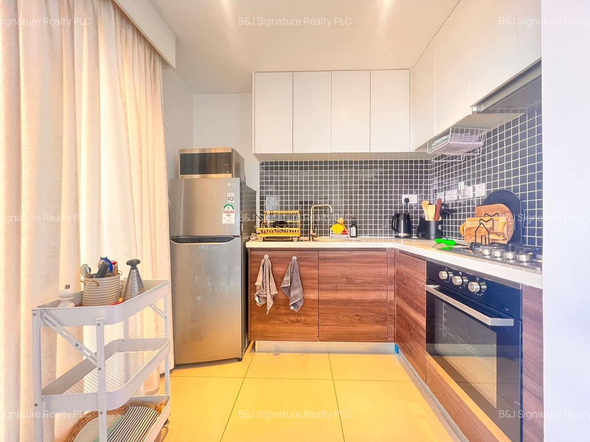 Serviced 1 Bed Apartment with En Suite in Lavington - 1