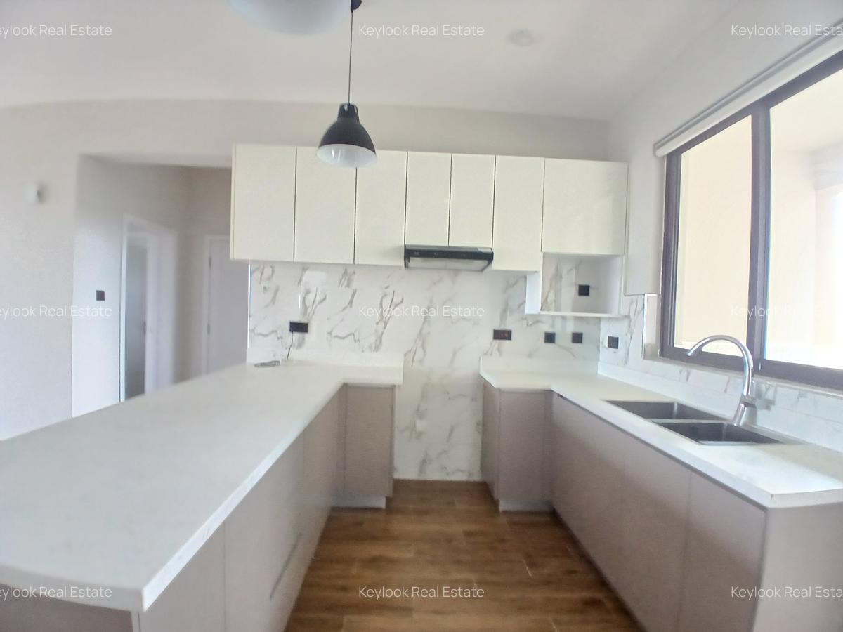 2 Bed Apartment with En Suite at Mbaazi Avenue - 10