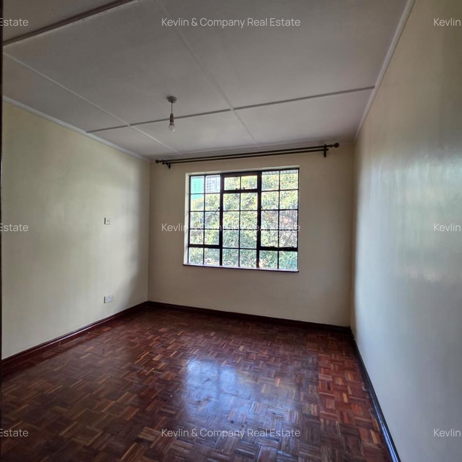 3 Bed Apartment with En Suite in Kilimani - 11