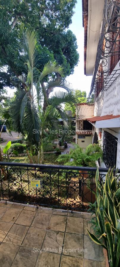 Serviced 3 Bed Apartment with En Suite at La-Marina Mtwapa - 4