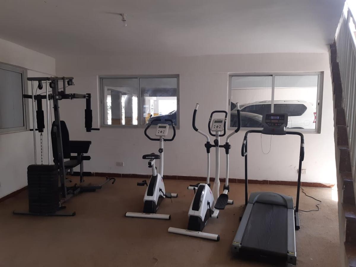 Serviced 2 Bed Apartment with En Suite at Kilimani - 4