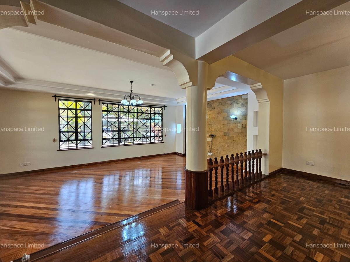5 Bed Townhouse with En Suite in Kileleshwa - 5