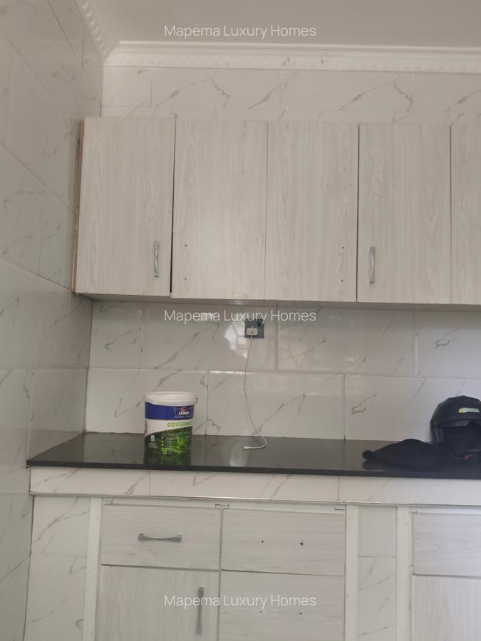 4 Bed House with En Suite at Mamba Road - 13