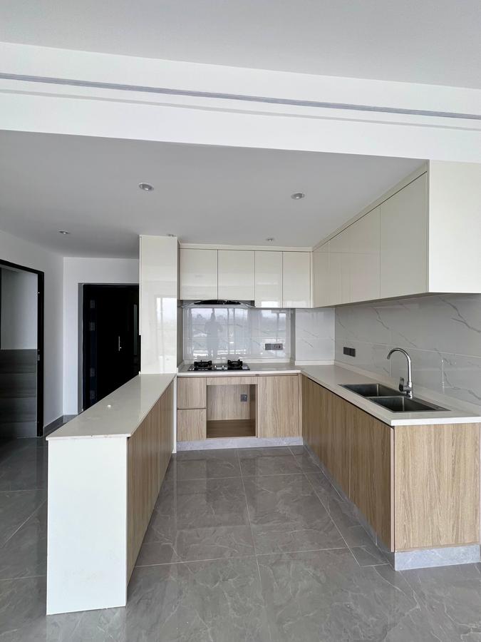 2 Bed Apartment with En Suite in Lavington - 3