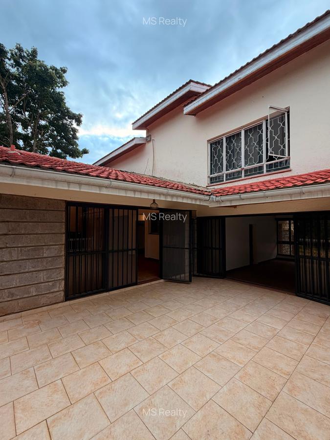 5 Bed House with En Suite in Gigiri - 8
