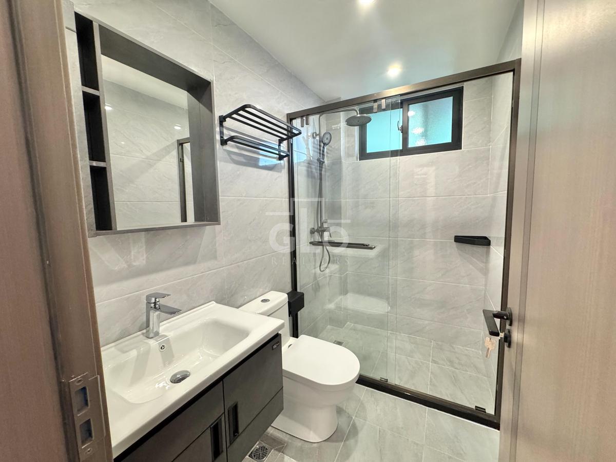 2 Bed Apartment with En Suite in Riara Road - 10