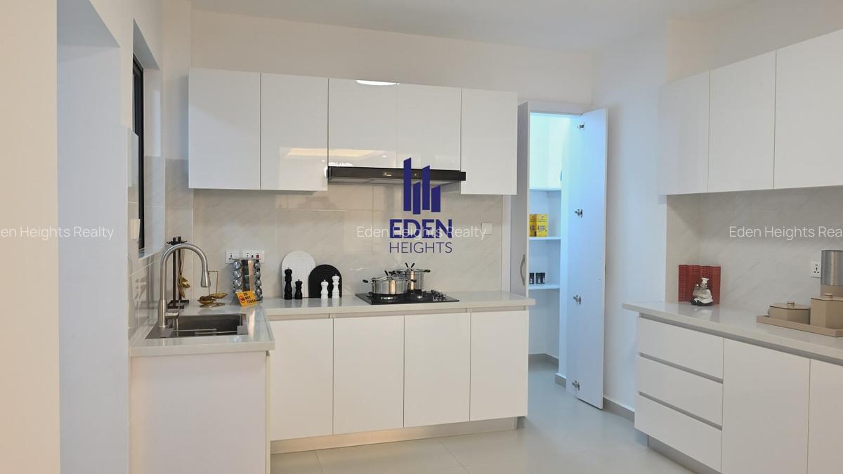 3 Bed Apartment with En Suite in Kilimani - 3