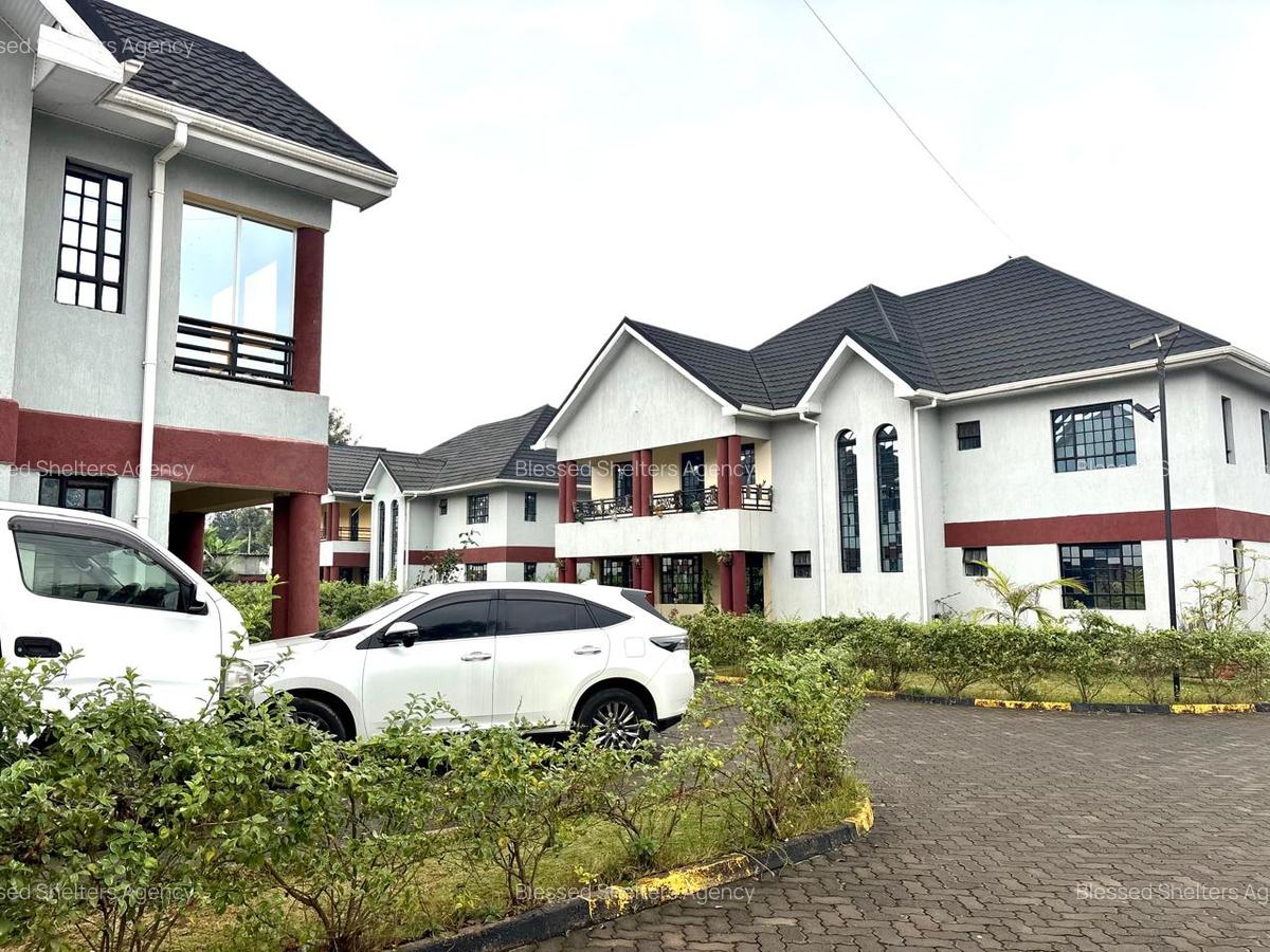 5 Bed Villa with En Suite in Kiambu Road - 10