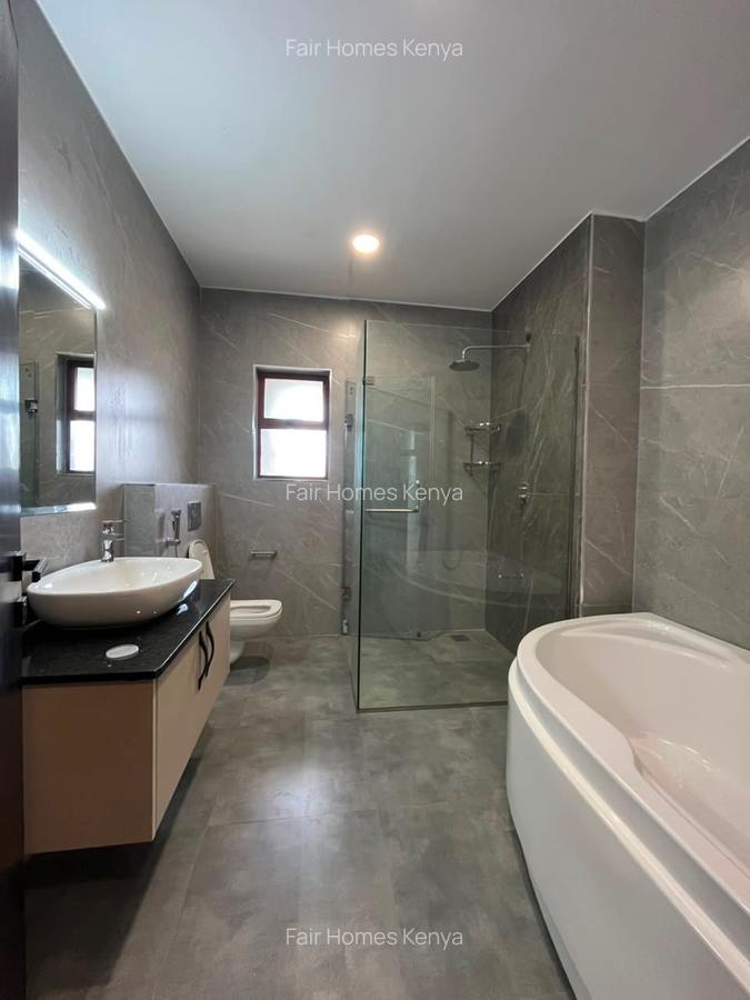 3 Bed Apartment with En Suite at Mandera Road - 14