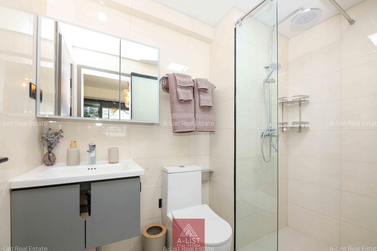 2 Bed Apartment with En Suite at Westlands Road - 7