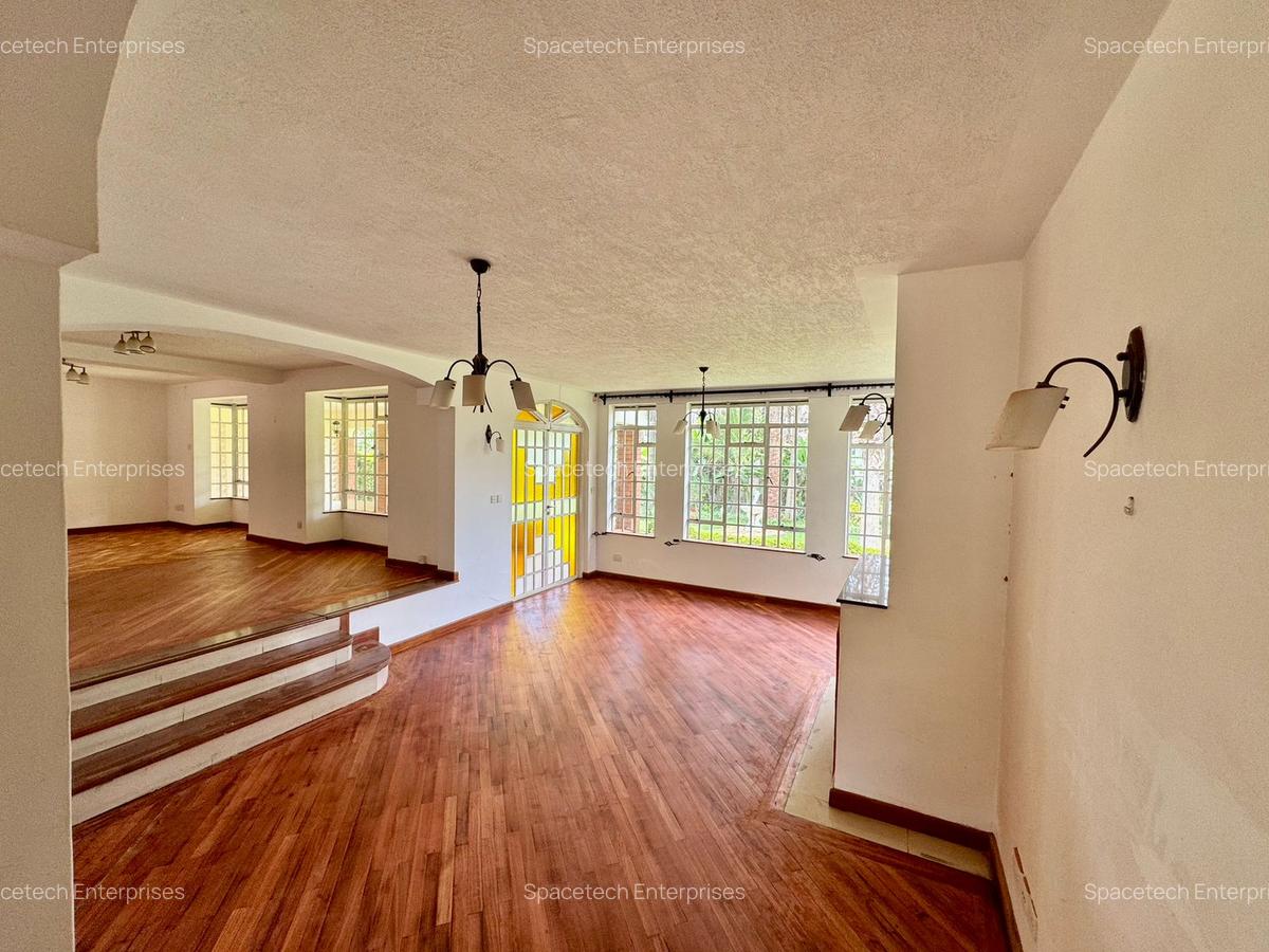 4 Bed House with En Suite in Gigiri - 8