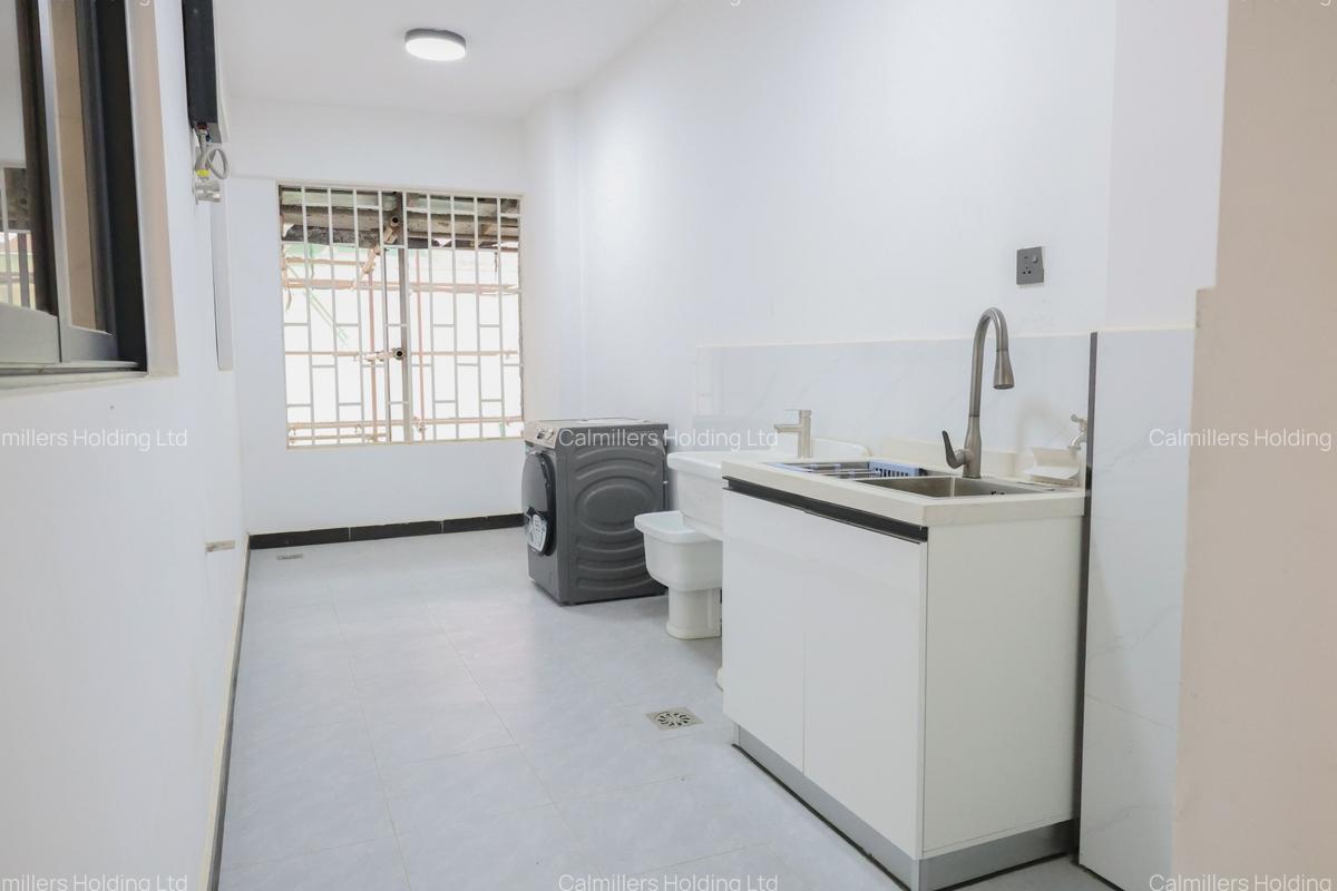 4 Bed Apartment with Swimming Pool at Othaya Road - 3