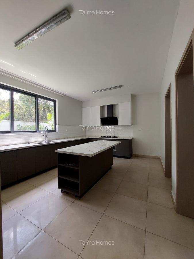 5 Bed House with En Suite at Off James Gichuru - 18