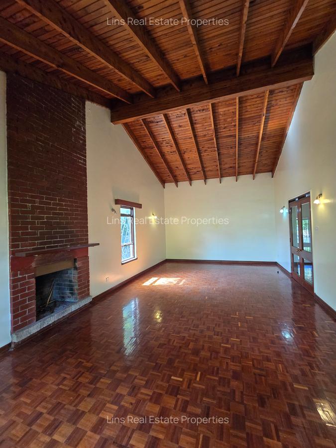 4 Bed House with En Suite in Runda - 15