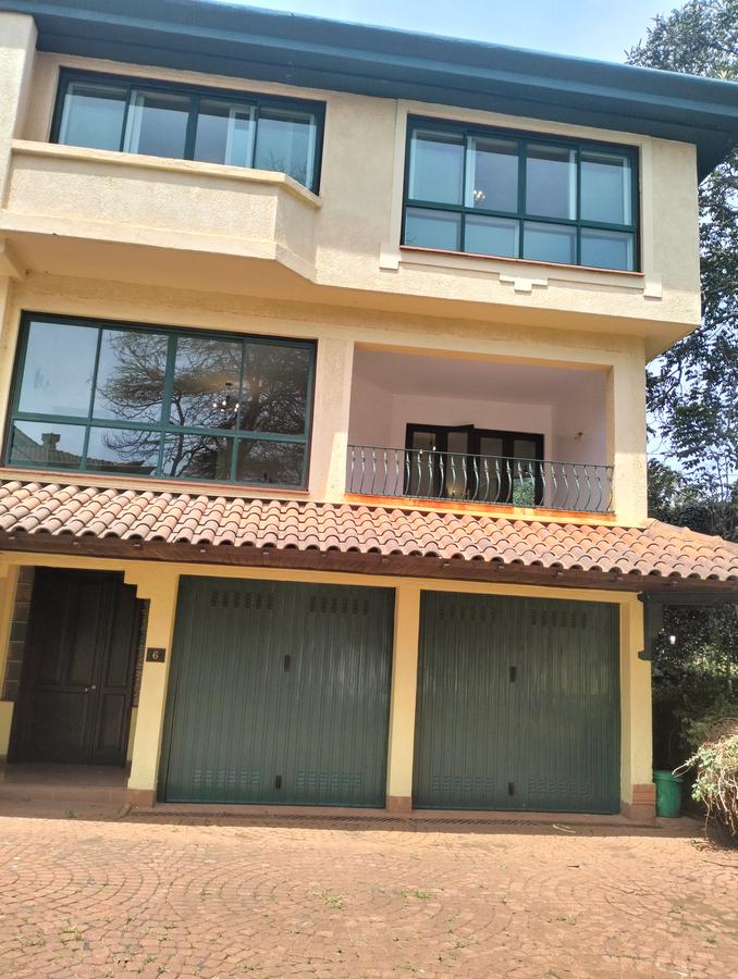 3 Bed Townhouse with En Suite in Westlands Area - 1