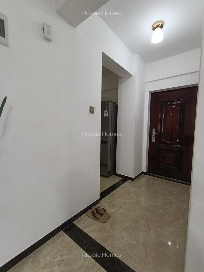 Serviced 3 Bed Apartment with En Suite in Kilimani - 12