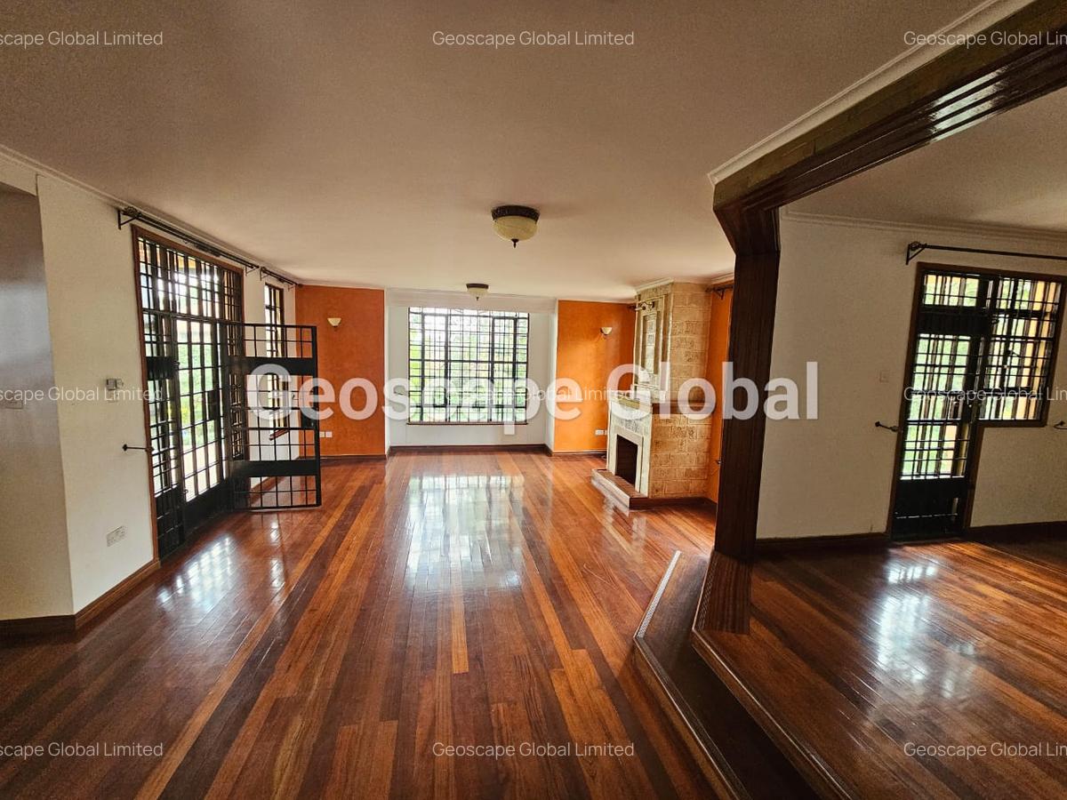 4 Bed House with En Suite in Runda - 3