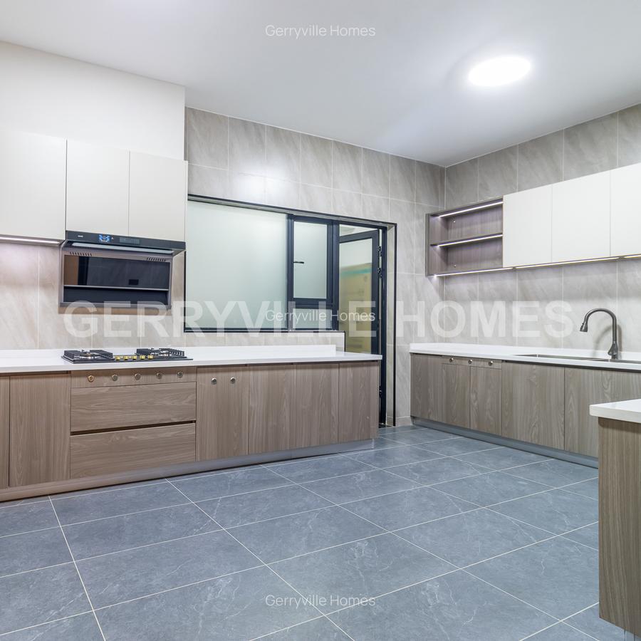 Serviced 3 Bed Apartment with En Suite in Kileleshwa - 5