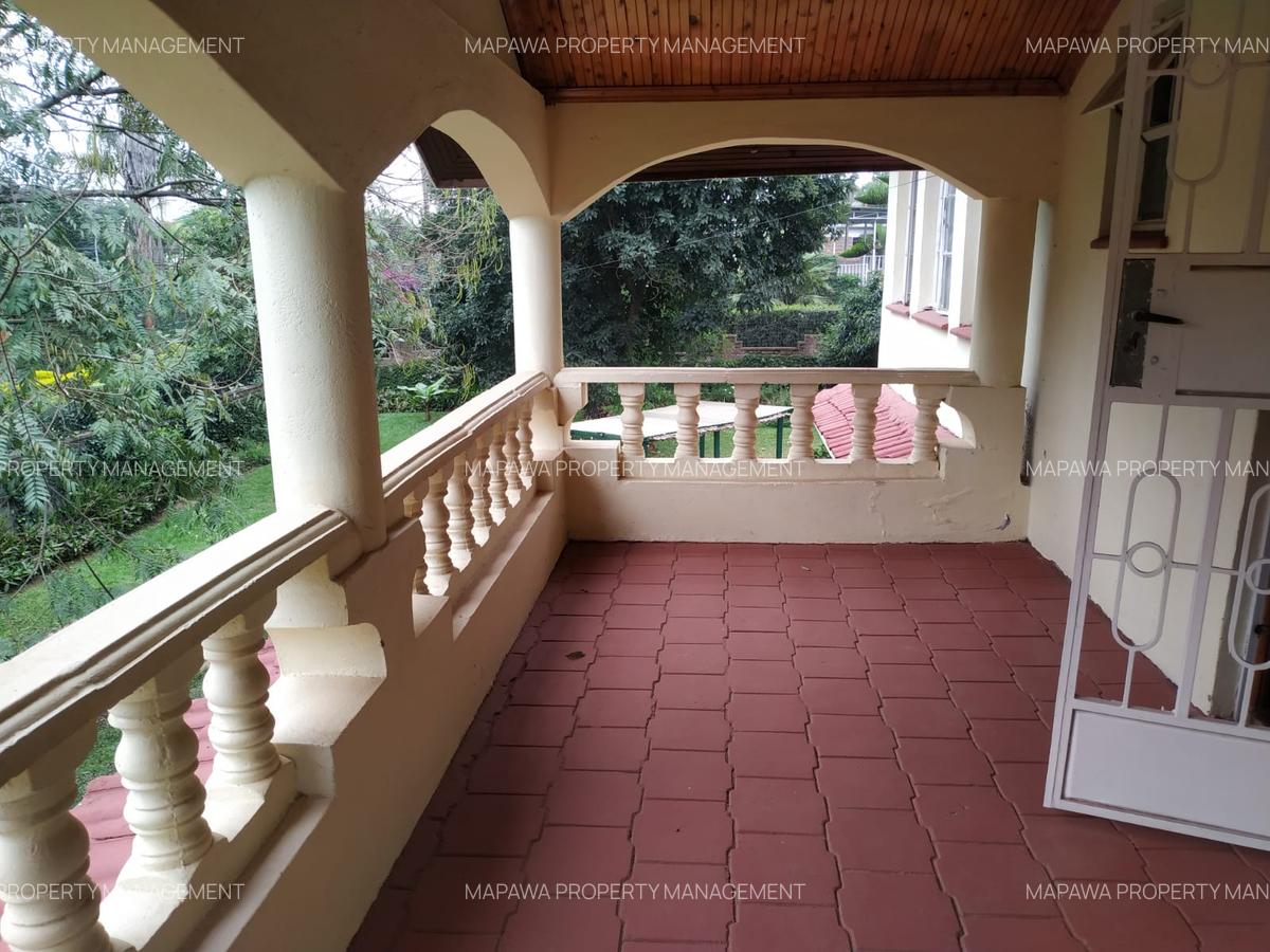 5 Bed Townhouse with En Suite in Kitisuru - 13