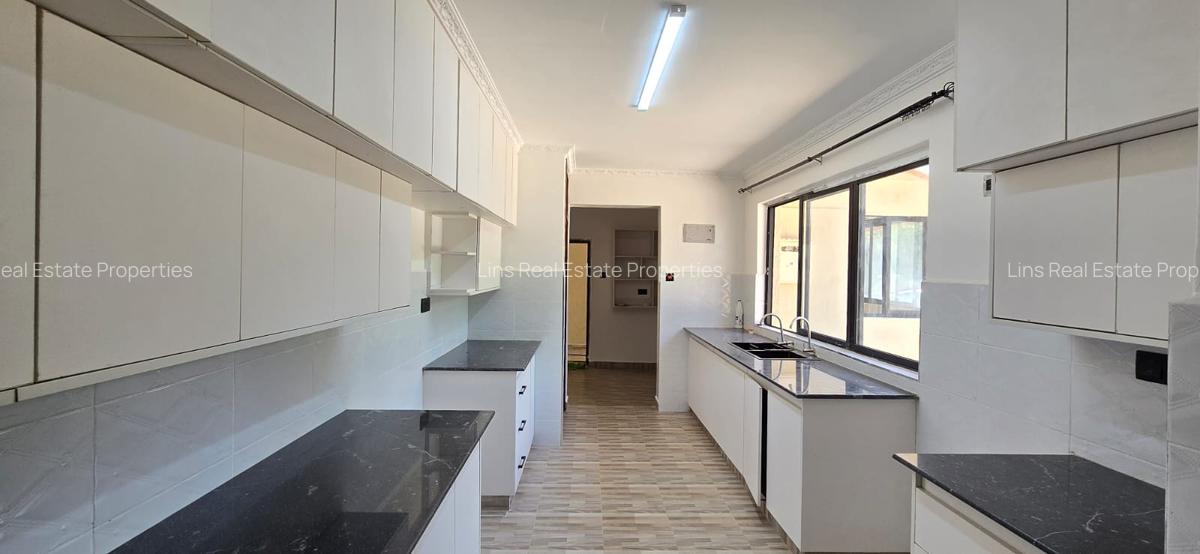 4 Bed House with En Suite in Loresho - 7