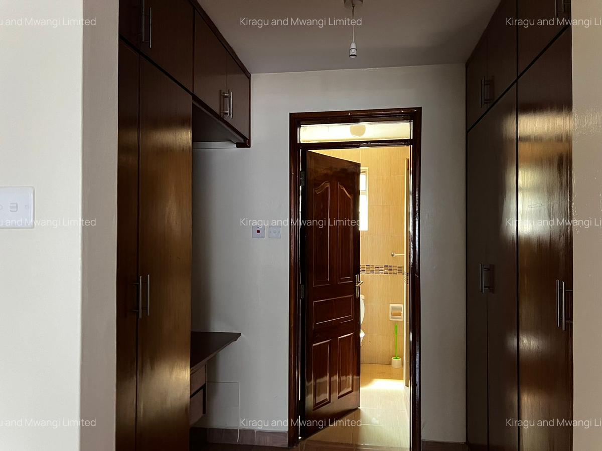 2 Bed Apartment with En Suite at Woodlands Road - 7