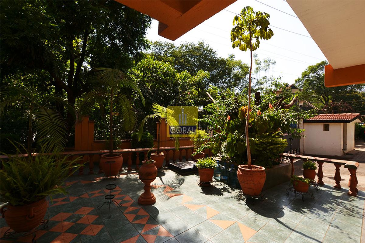 4 Bed House in Rhapta Road - 1