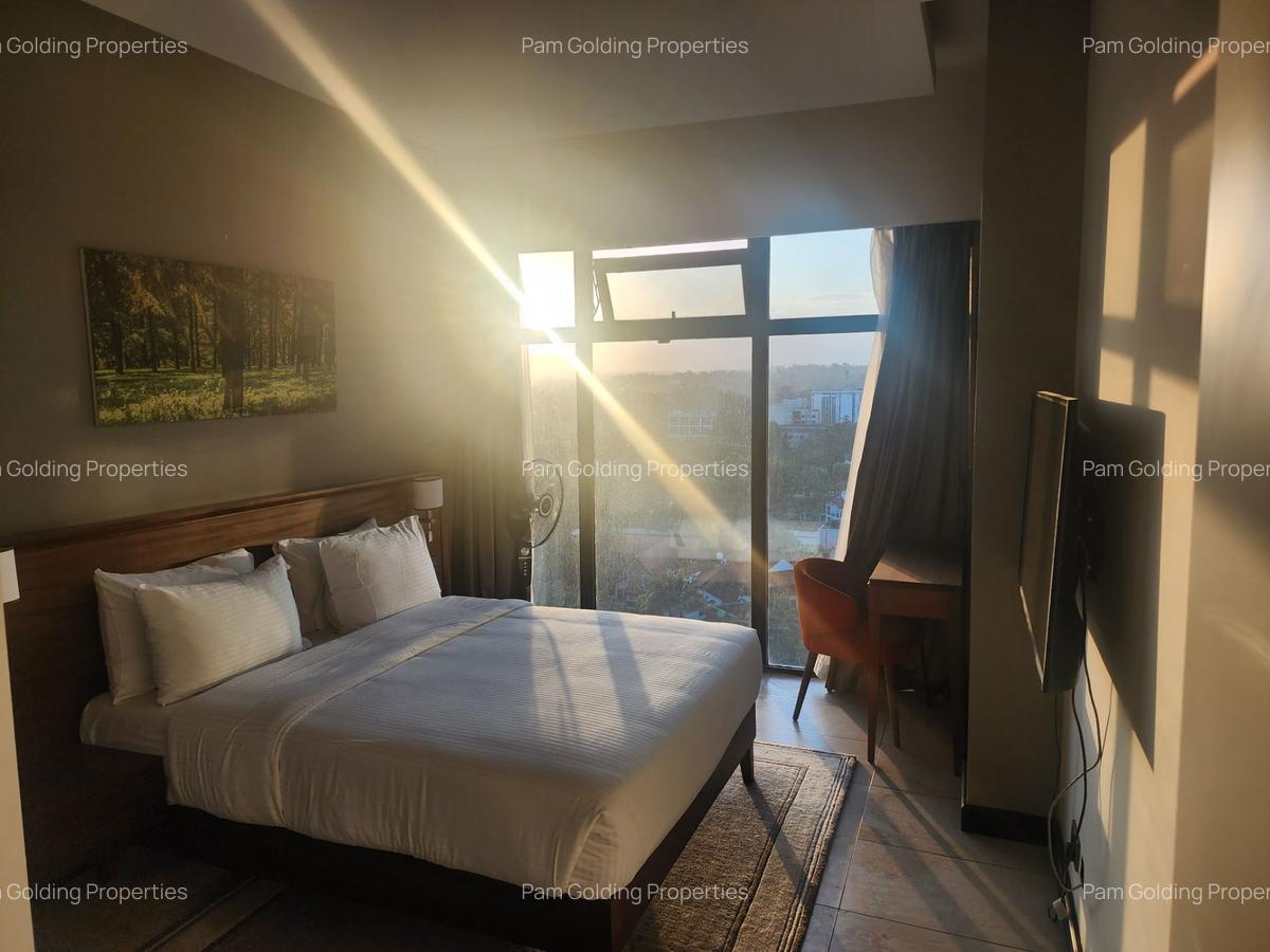 Furnished 2 Bed Apartment with En Suite at Church Road - 7