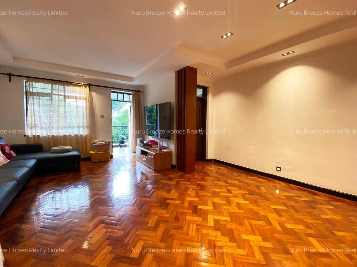 5 Bed Townhouse with En Suite in Kitisuru - 13