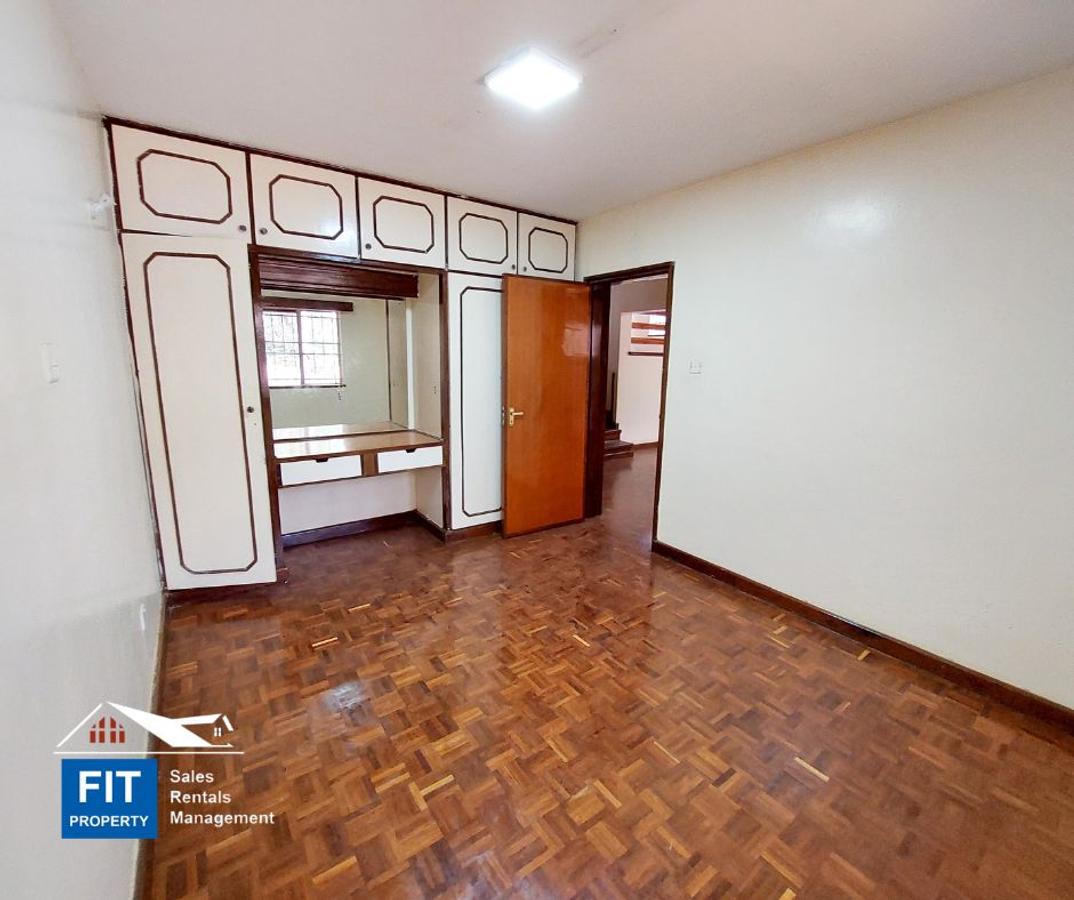 4 Bed Townhouse with En Suite at Kileleshwa - 10