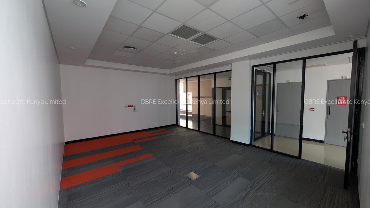 1,500 ft² Commercial Property with Backup Generator at Parklands - 5