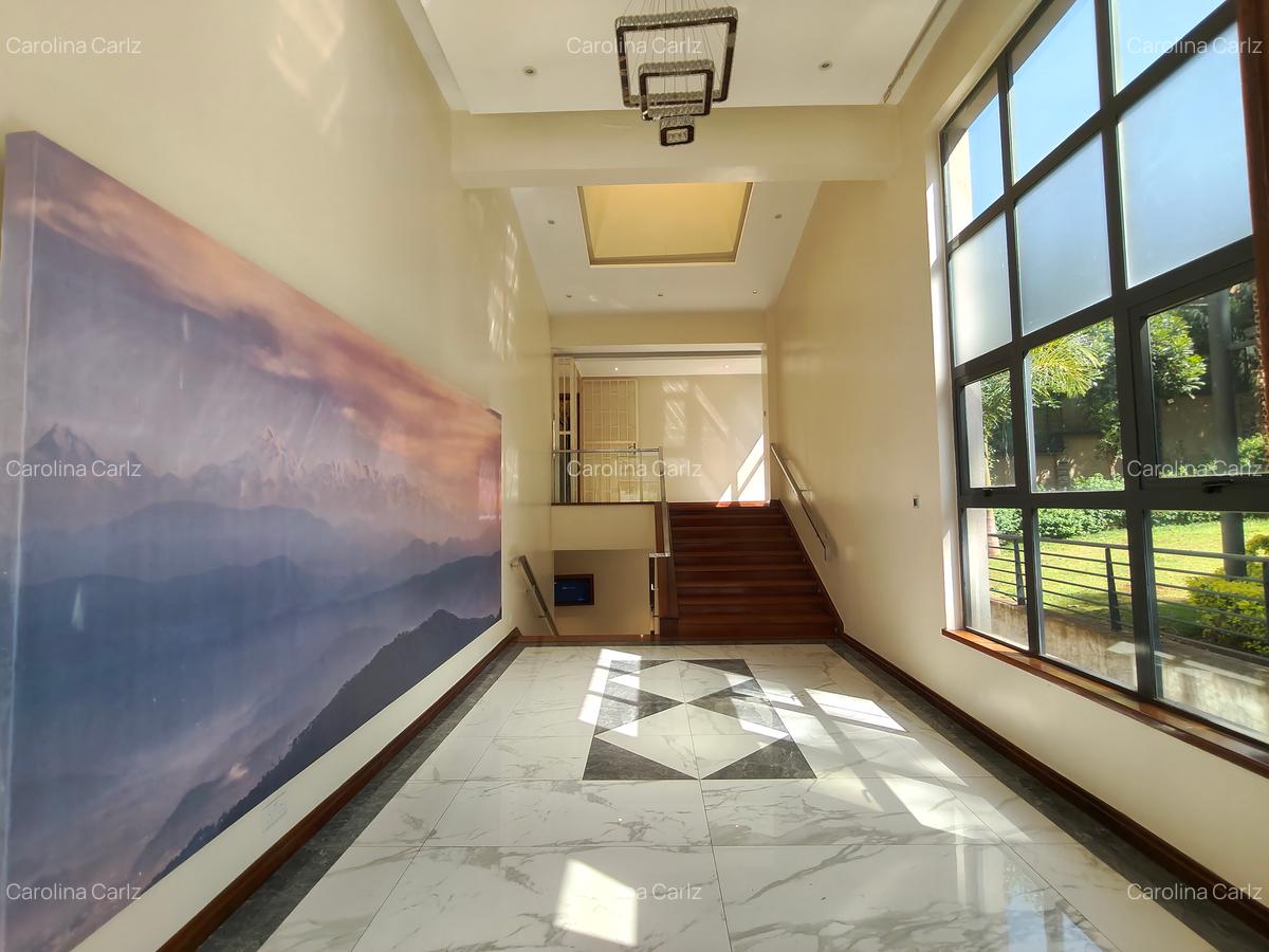 6 Bed House with En Suite at Westlands - 5