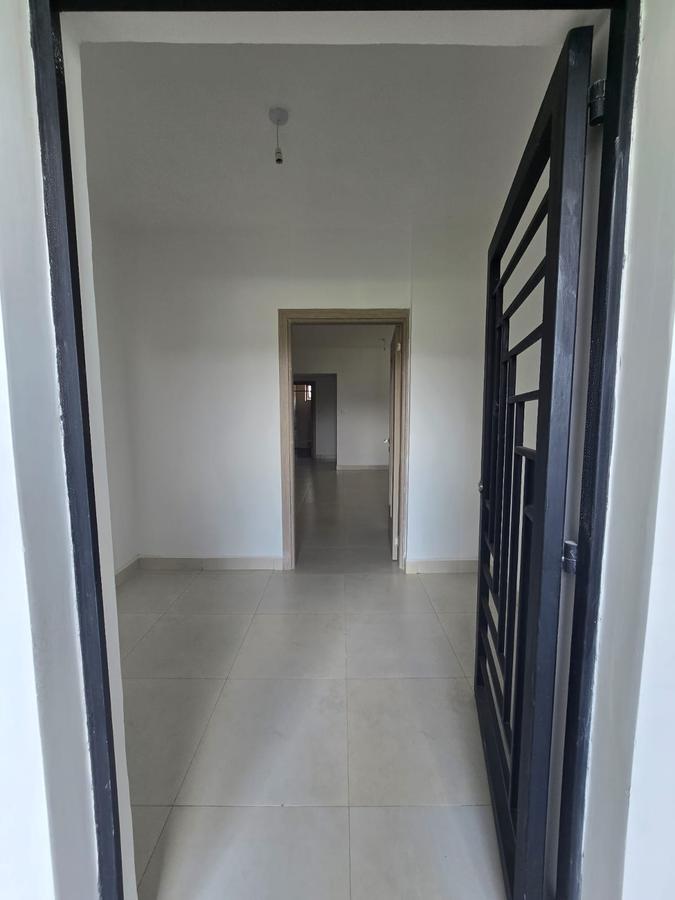 3 Bed Apartment with En Suite in Westlands Area - 16