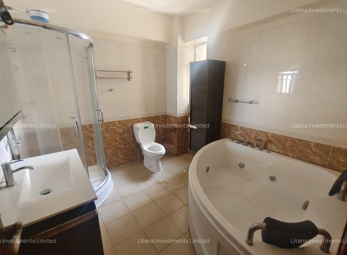 4 Bed Apartment with En Suite in Kilimani - 8