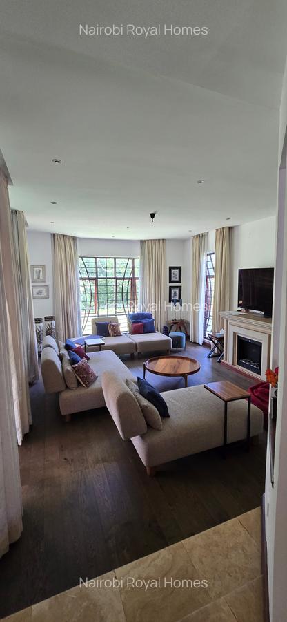 5 Bed House with En Suite at Mimosa Drive - 15