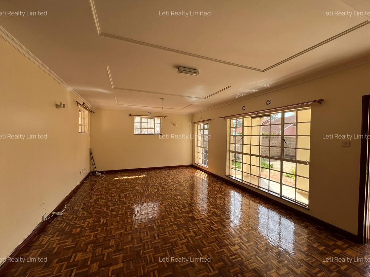 4 Bed Townhouse with En Suite in Lavington - 3