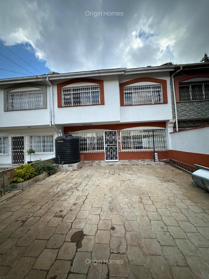 3 Bed Townhouse with En Suite at Westlands - 19