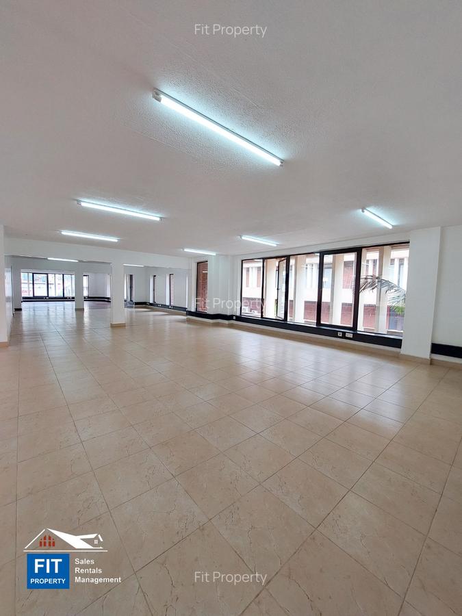 4,200 ft² Office with Backup Generator in Westlands Area - 12