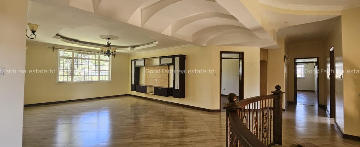 6 Bed House with En Suite in Runda - 5