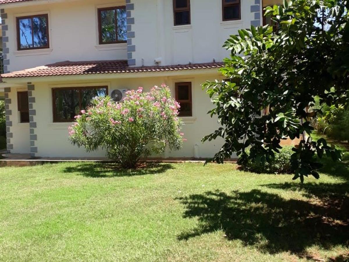 4 Bed House with En Suite at Vipingo - 2