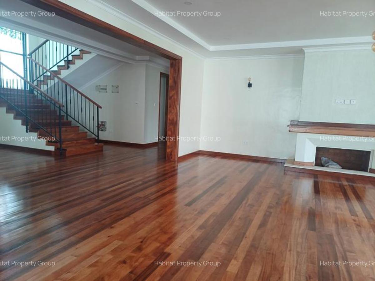 6 Bed Townhouse with En Suite in Loresho - 6